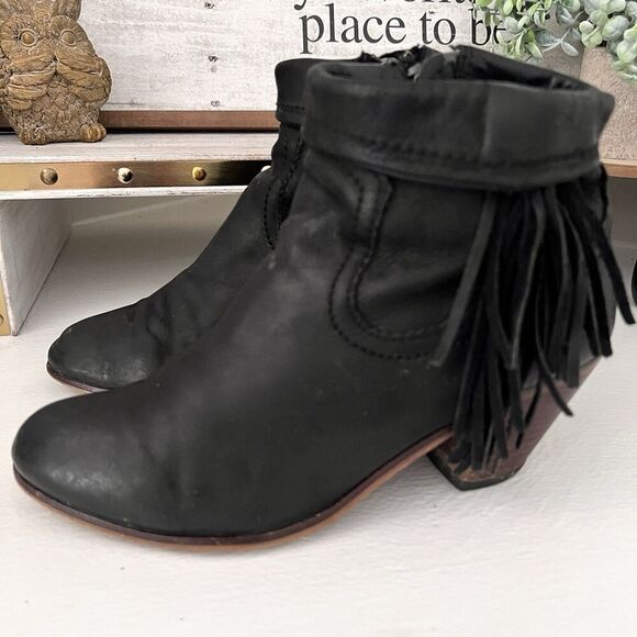 Sam Edelman Louie Western Ankle Boot Bootie Black Fringe Stacked Heel Size 8W - Picture 1 of 7